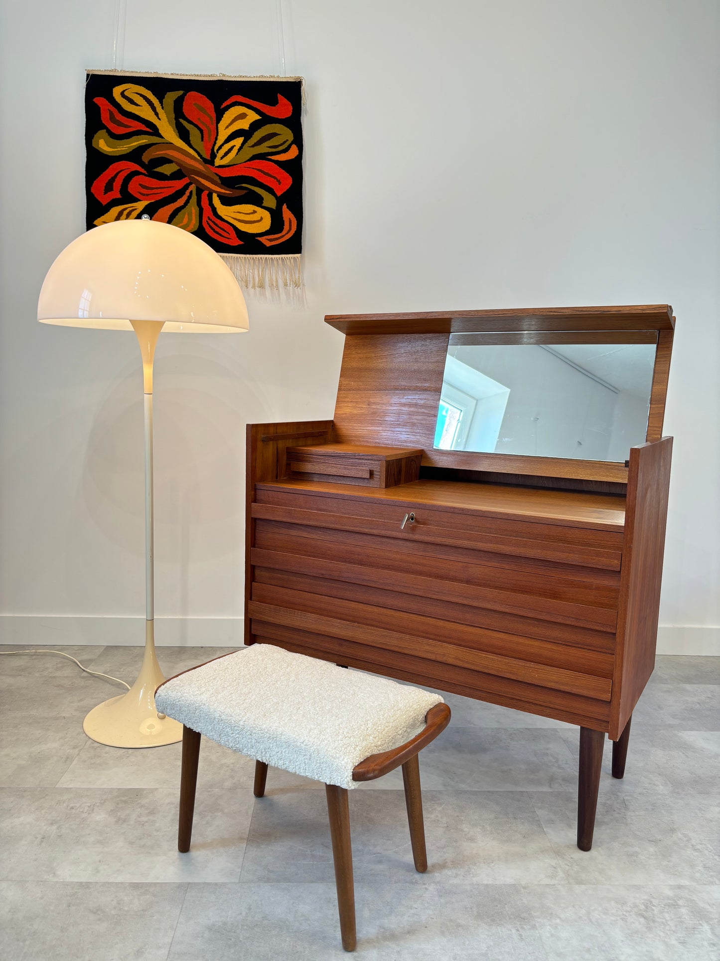 Commode Coiffeuse danoise En Teck