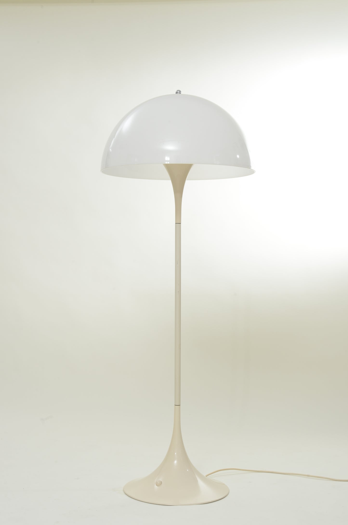 Lampadaire Panthela Par Verner Panton