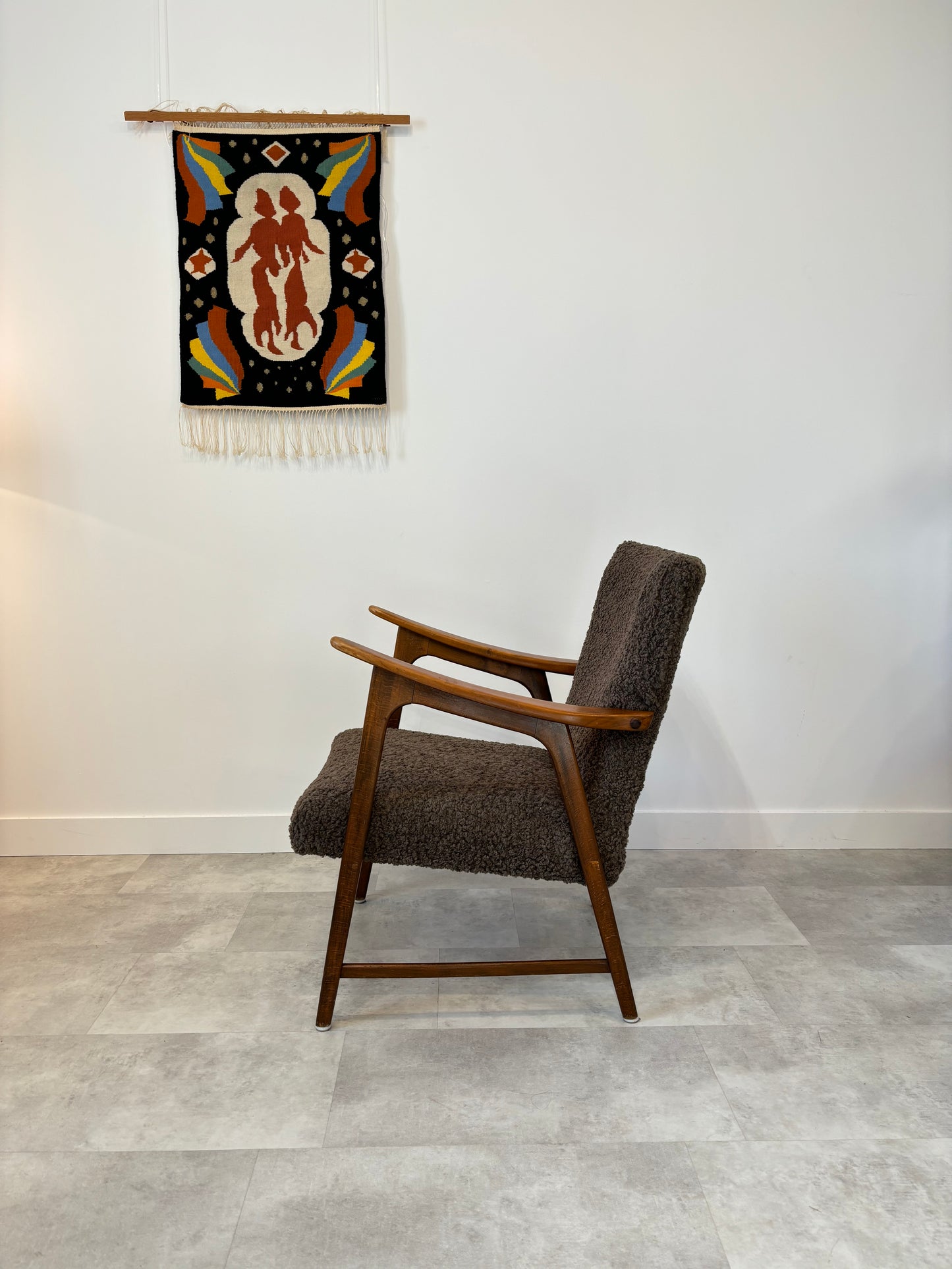 Fauteuil En Teck & Bouclettes