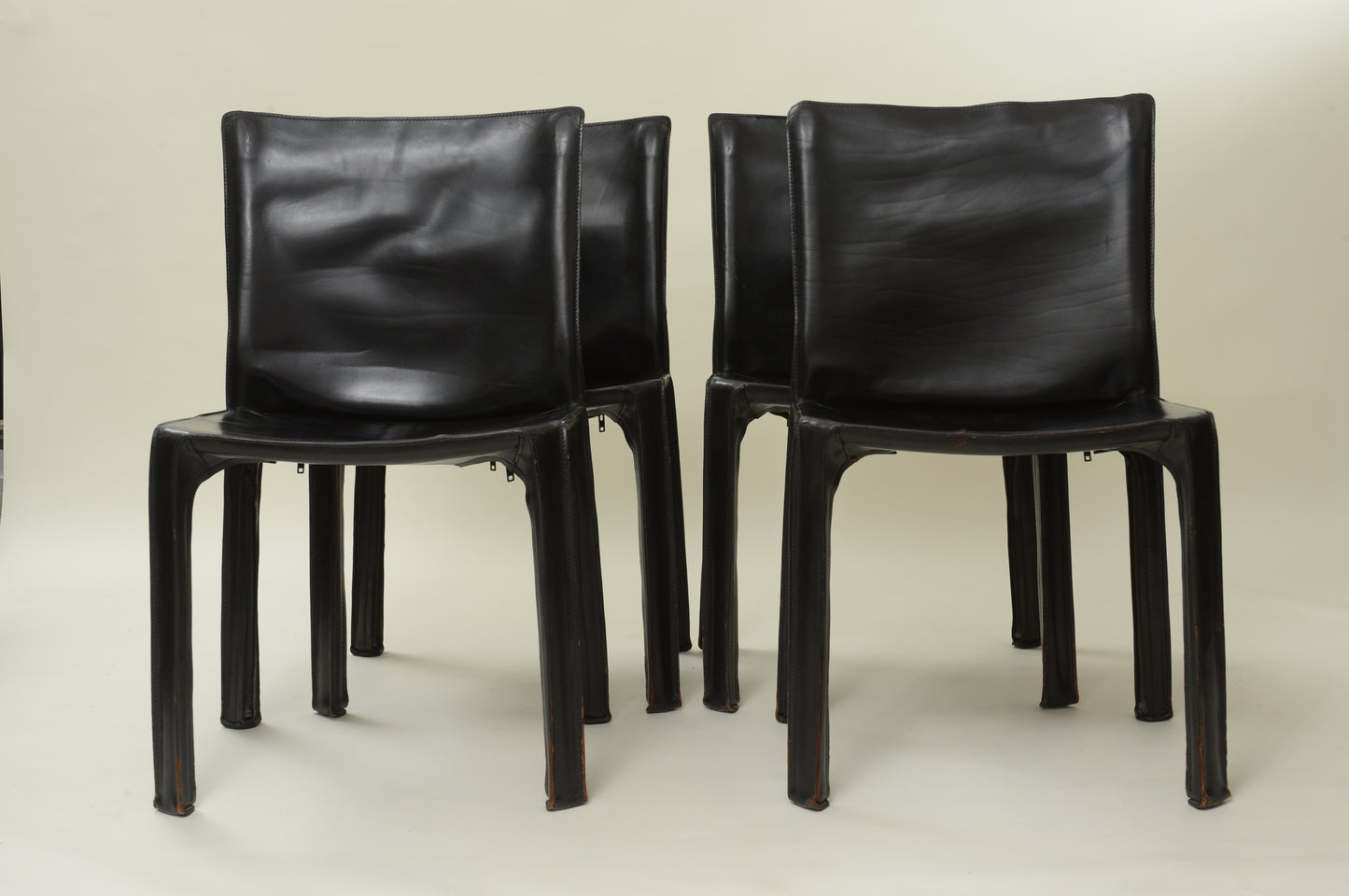 4 Chaises Cab Par Mario Bellini