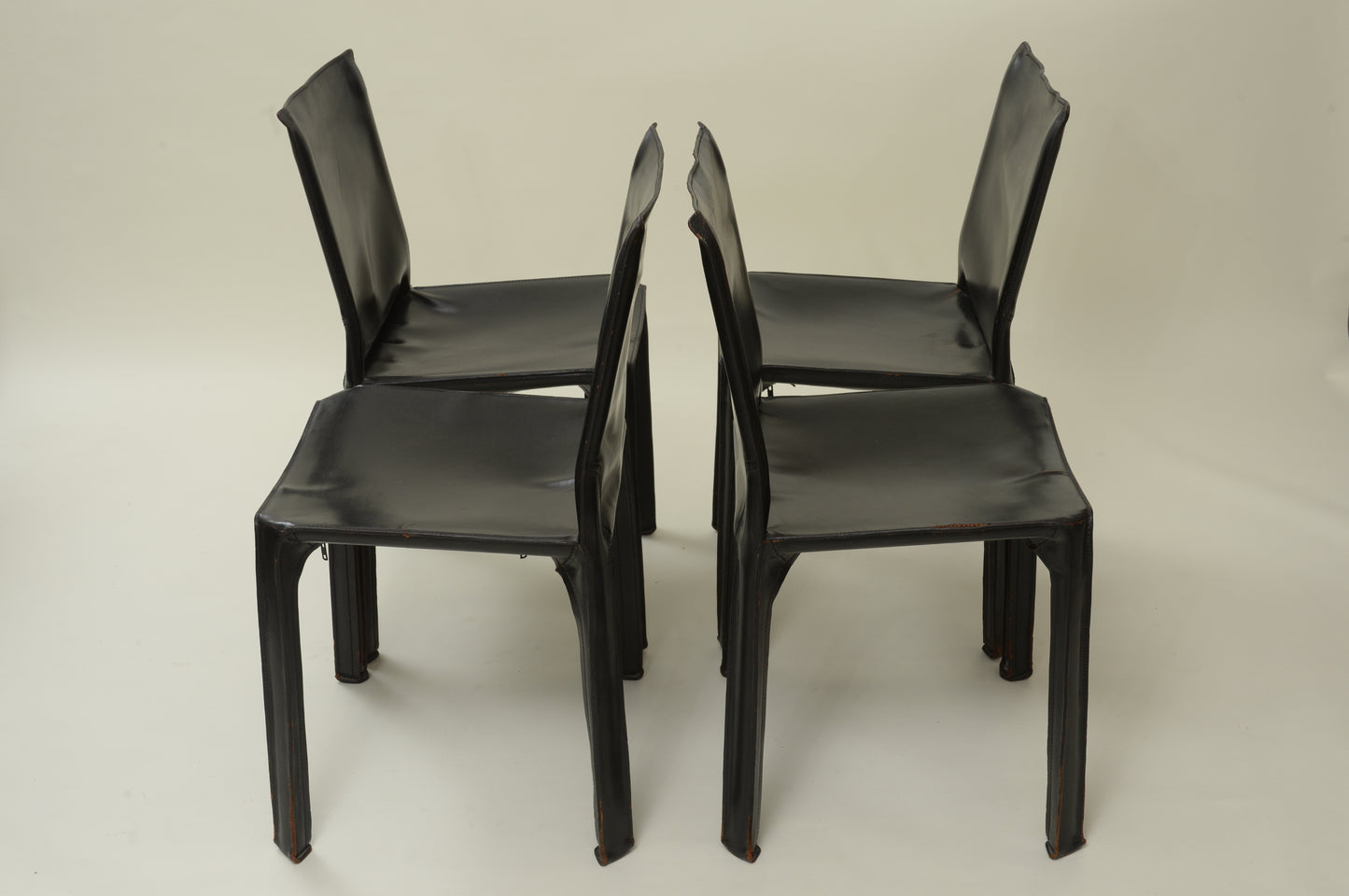 4 Chaises Cab Par Mario Bellini