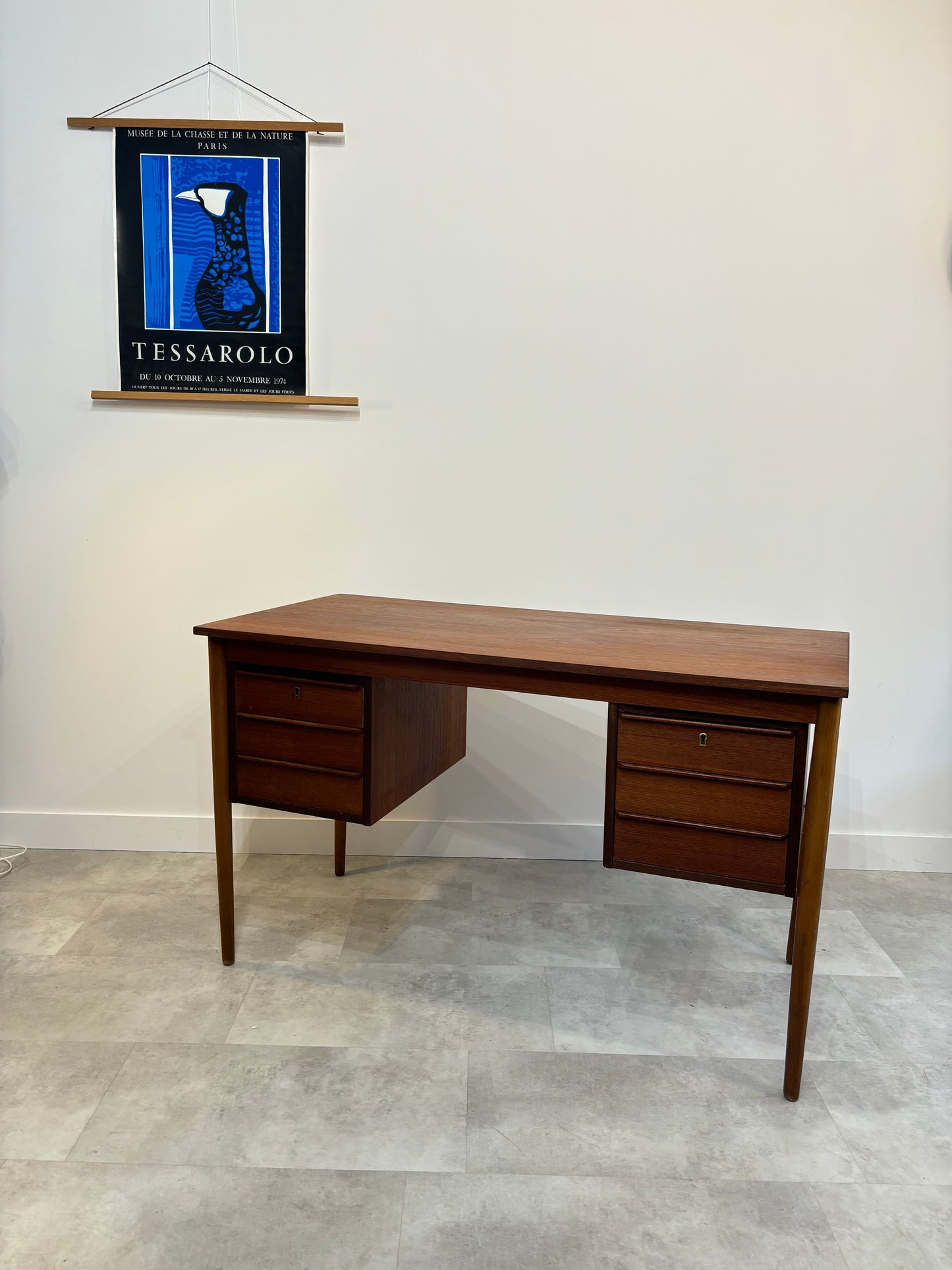 Bureau scandinave en Teck